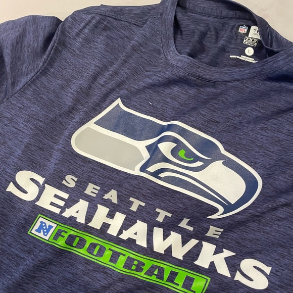 Seahawks shirt lot - Picture 2 of 2